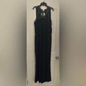 Elegant Black Sleeveless Dress